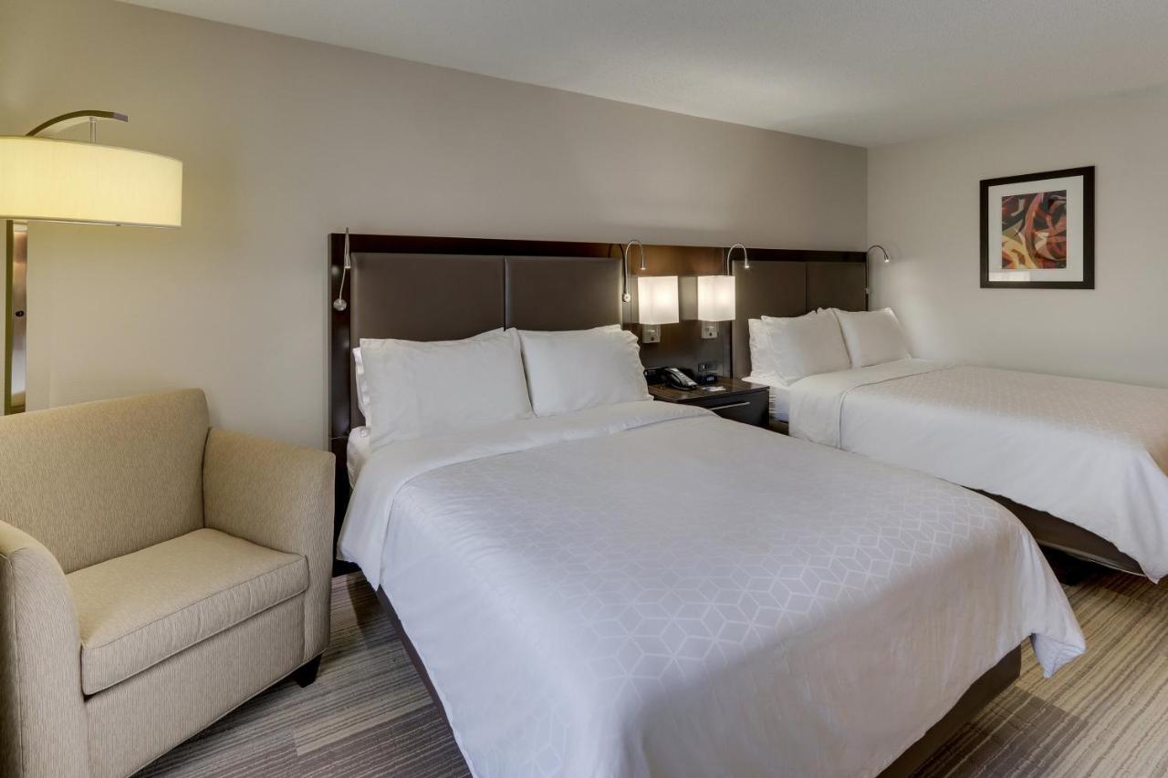 Holiday Inn Express Hotel & Suites Dayton-Centerville By Ihg Extérieur photo