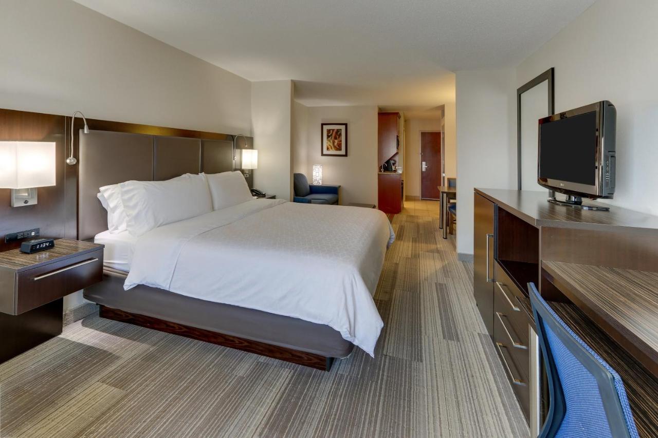 Holiday Inn Express Hotel & Suites Dayton-Centerville By Ihg Extérieur photo