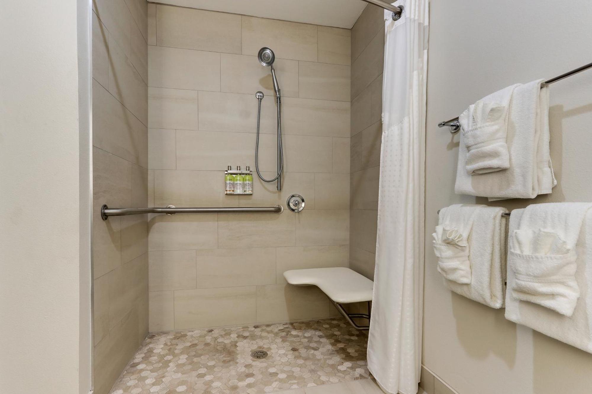 Holiday Inn Express Hotel & Suites Dayton-Centerville By Ihg Extérieur photo