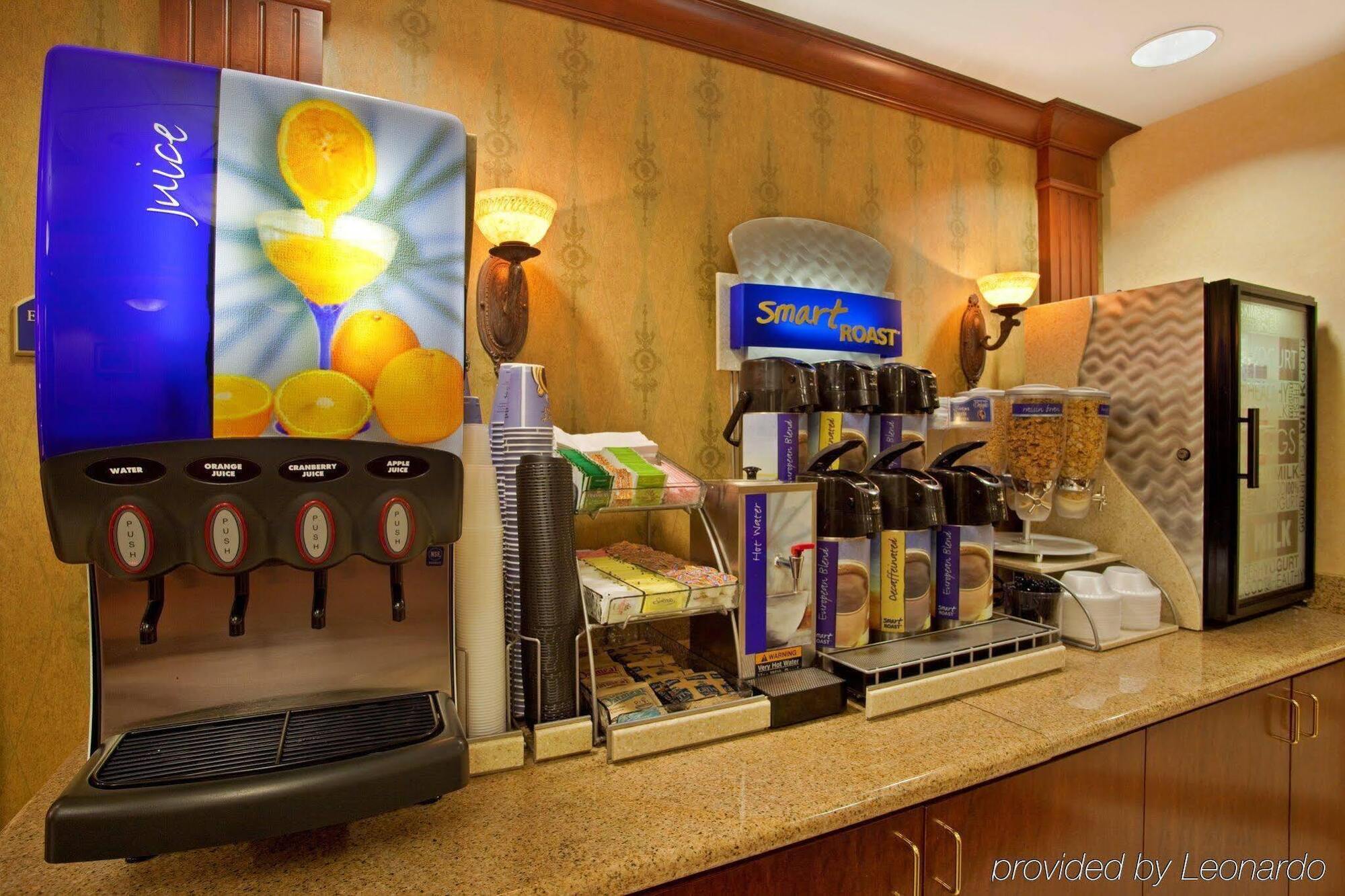 Holiday Inn Express Hotel & Suites Dayton-Centerville By Ihg Extérieur photo